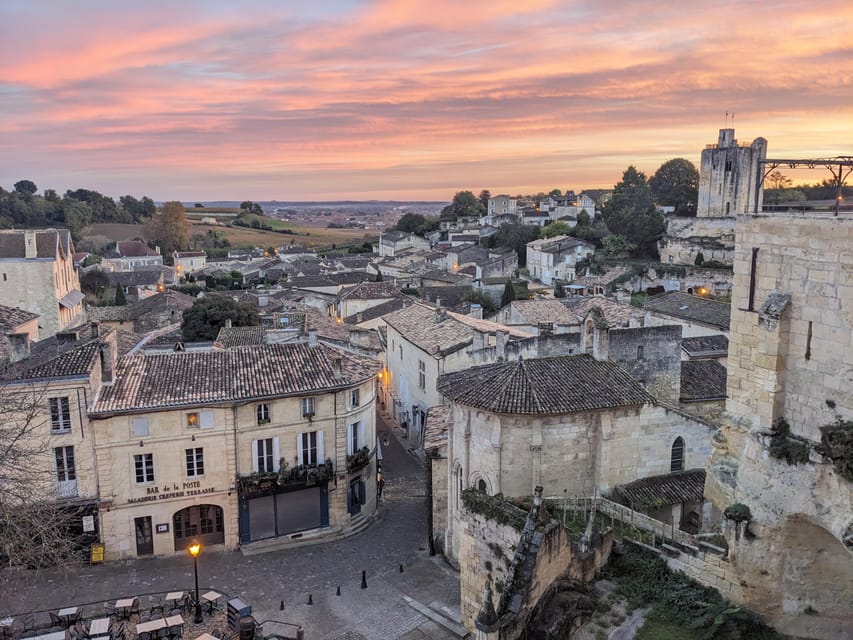 Saint-Emilion view of the Unesco listed city on Saint-Emilion day tour with wine tasting and lunch from Bordeaux