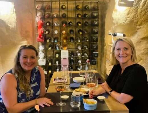 2 ladies tasting some wines from Basilicata on a winery in Matera