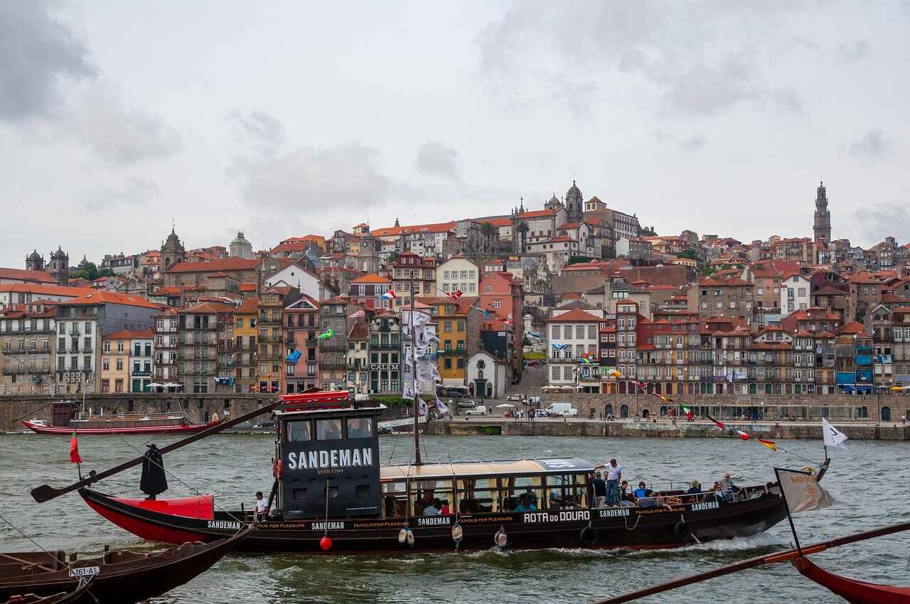 Sandeman Port boat in Porto Douro valley