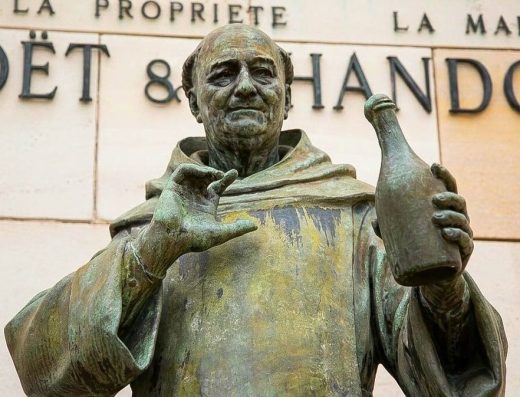 Dom Perignon Statue, Champagne in Maison Moët & Chandon